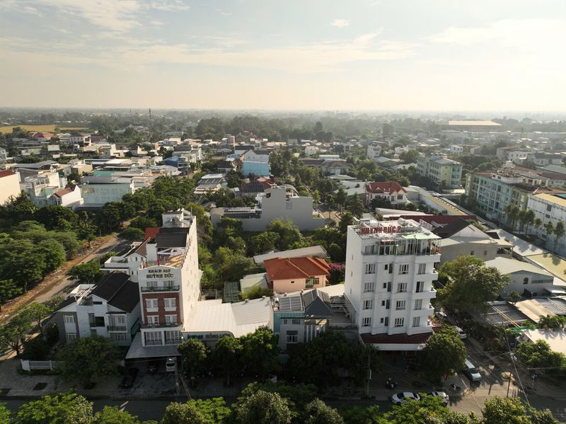 KHÁCH SẠN HUỲNH ĐỨC